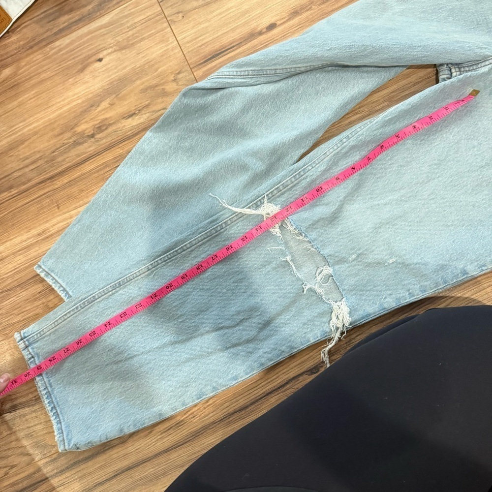 Abercrombie & Fitch Ultra High Rise 90s Straight Jean - Picture 5 of 7